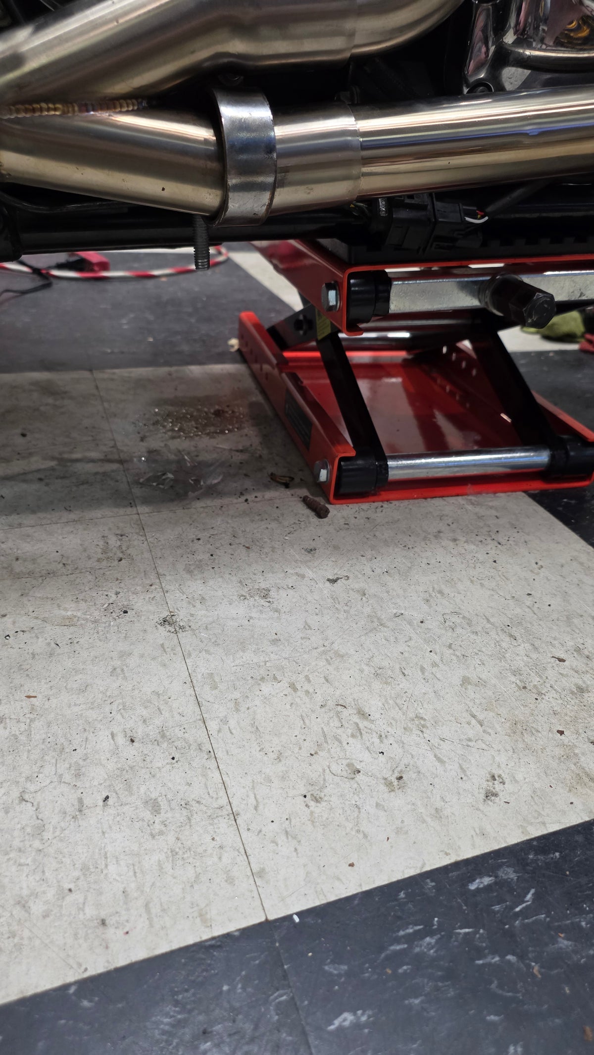 1100 lb Motorcycle Scissor Lift Jack, Wide Deck with Safety Pin, 3.7" to 13.8" Lift